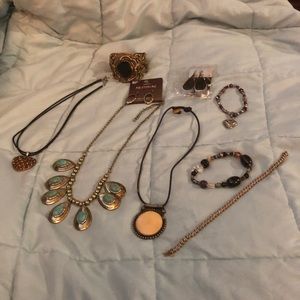 Fashion/costume grab bag